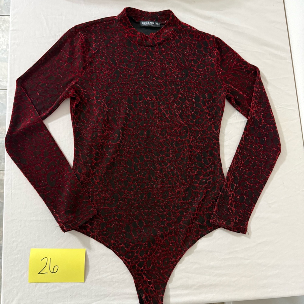 Elegant Red Leopard Print Bodysuit
